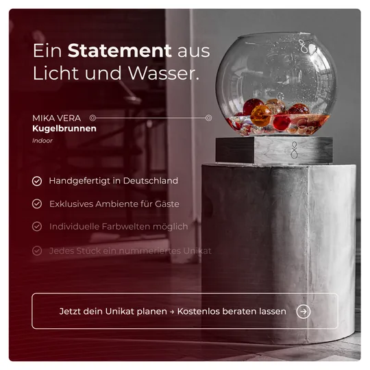 Anzeigenmotiv für ein handgefertigtes Wasserobjekt: Ein Statement aus Licht und Wasser